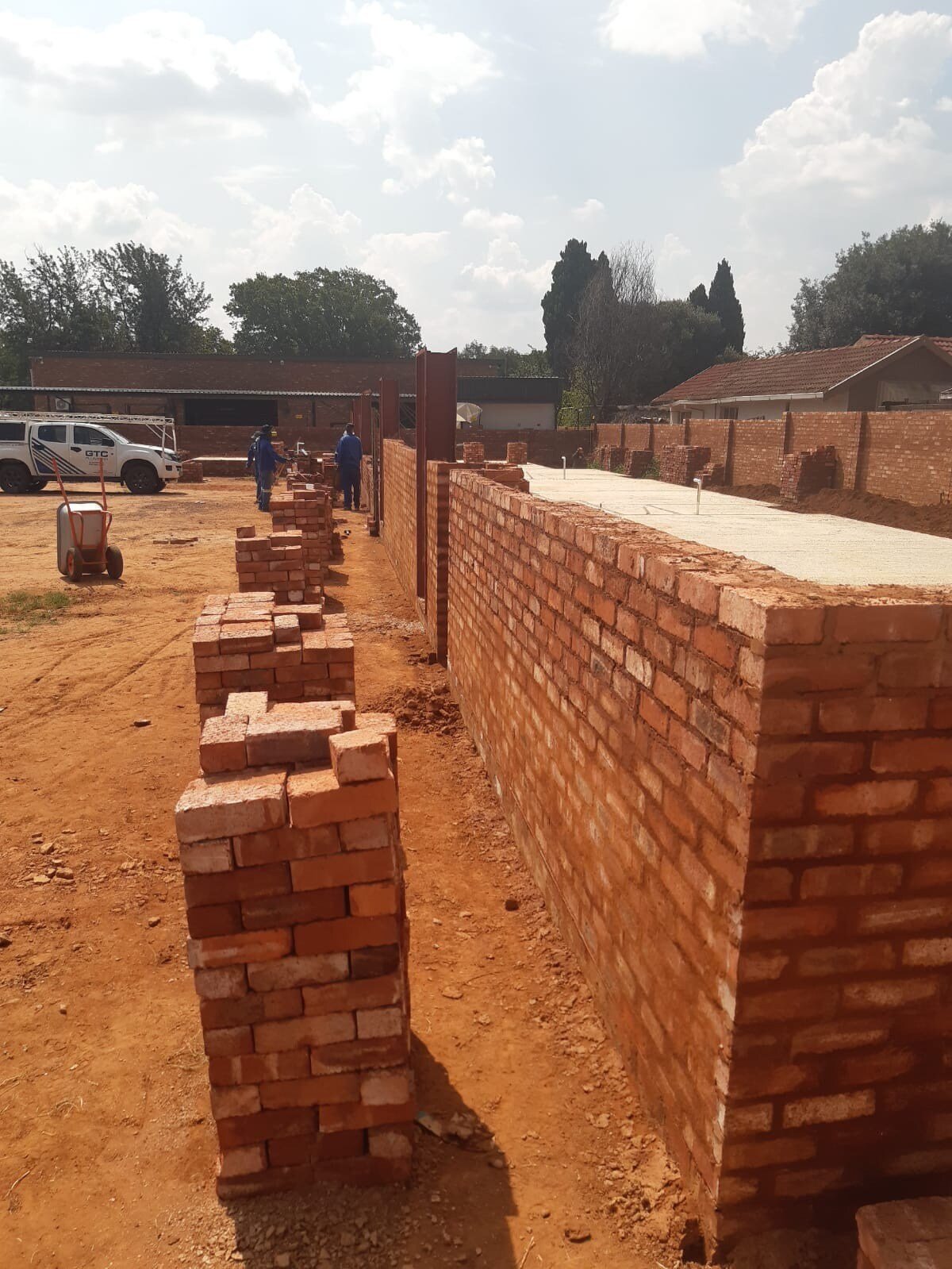 266eff53-6a43-4184-8fe3-f46ed0c699f7 2